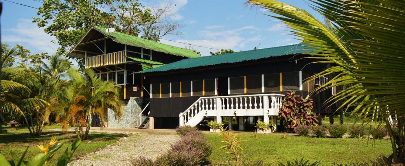 Hotel Nuqui Mar - Colombia